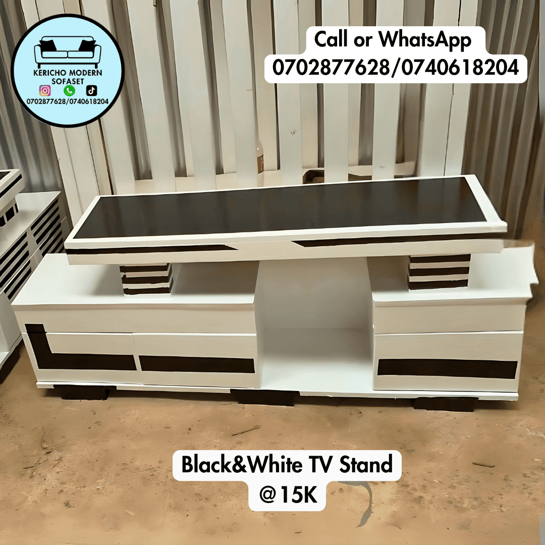 Black&White TV Stand